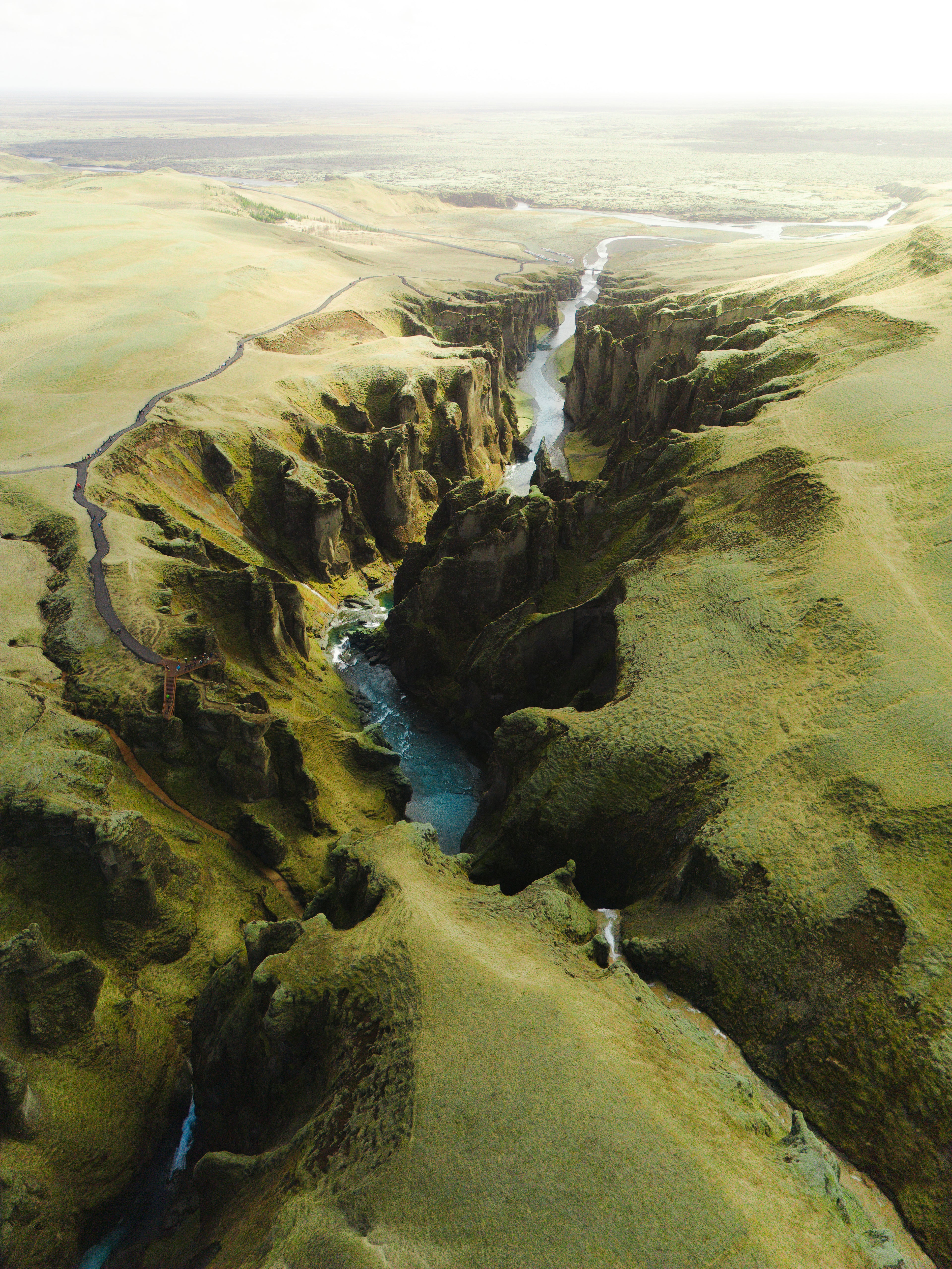 Fjaðrárgljúfur Canyon - Art Print